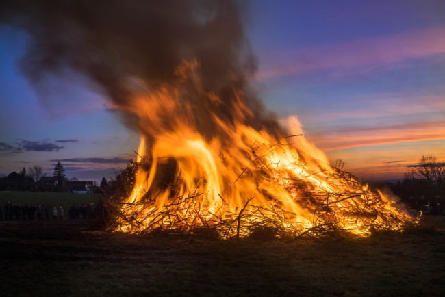 osterfeuer